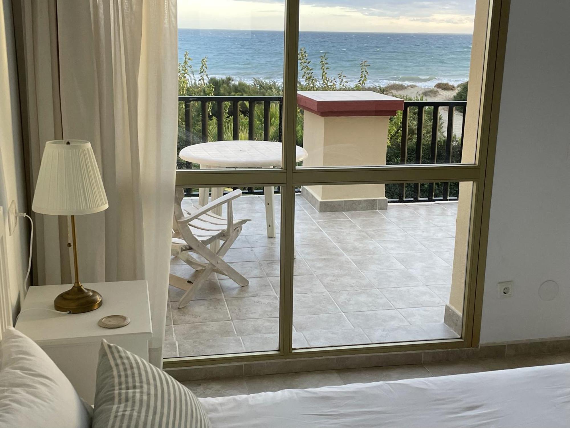 Estudio Con Insuperables Vistas Al Mar: Aparcamiento 马尔韦利亚 外观 照片