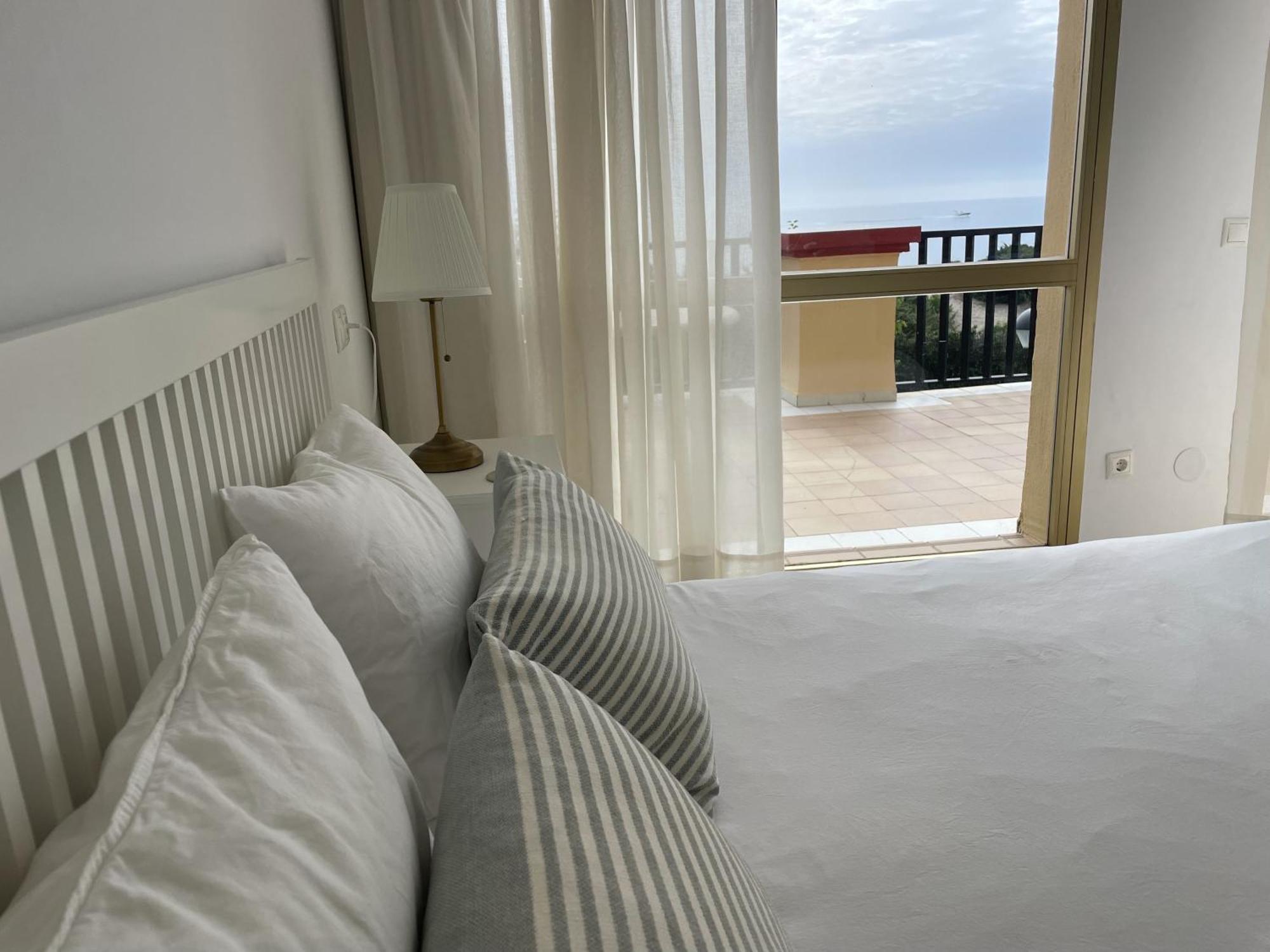 Estudio Con Insuperables Vistas Al Mar: Aparcamiento 马尔韦利亚 外观 照片