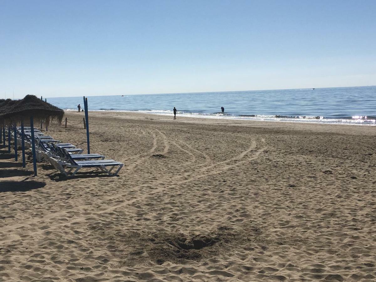 Estudio Con Insuperables Vistas Al Mar: Aparcamiento 马尔韦利亚 外观 照片